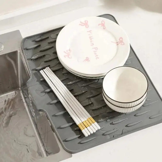 Tapis de Drainage en Silicone Pliable- MyKitchyTools™